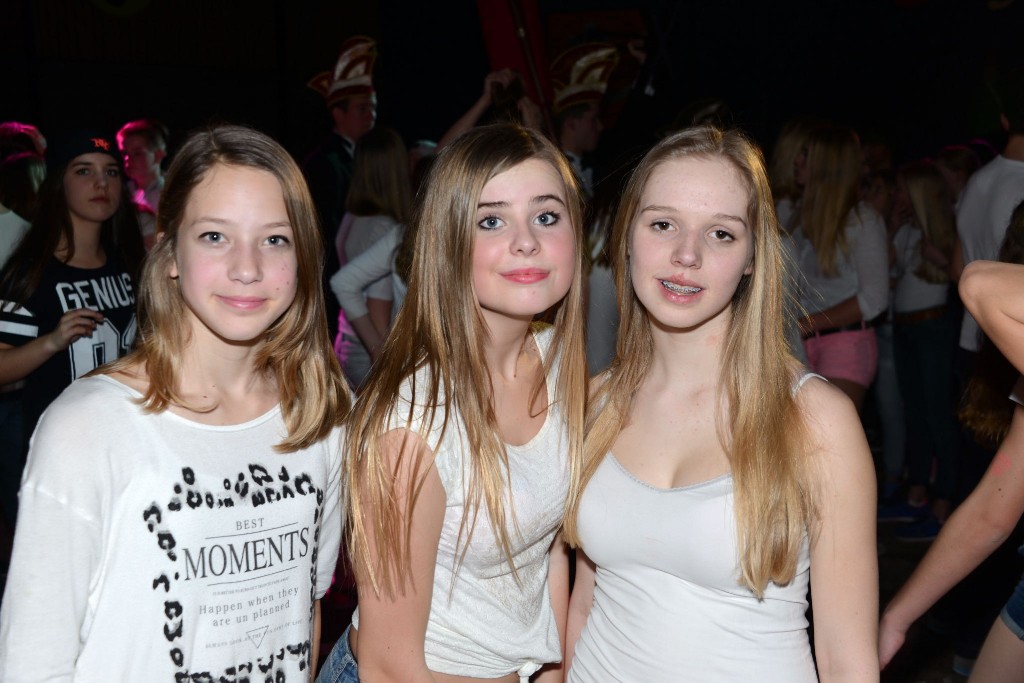 ../Images/Jeugddisco White Edition 489.jpg